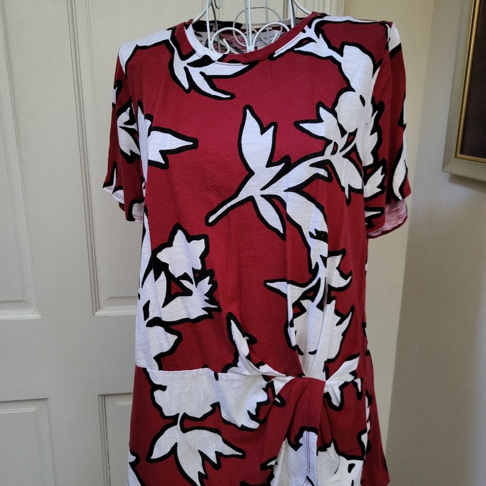 Tropical pattern short-sleeved top with gathered waist size L Liz Claiborne